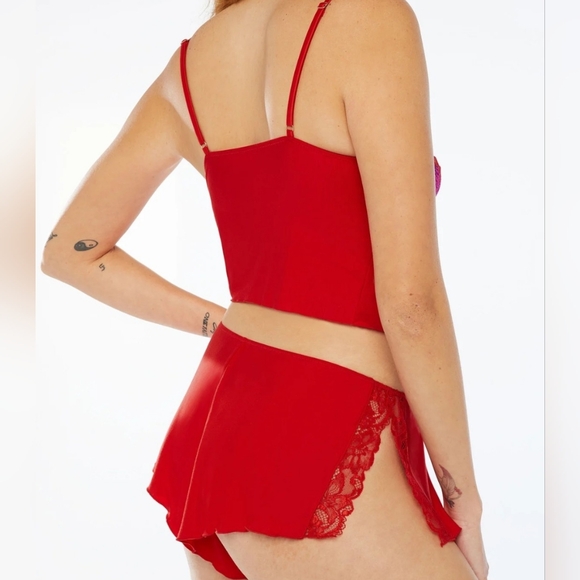 Savage X Fenty Lingerie Pyjama Set in Red - Picture 3 of 10